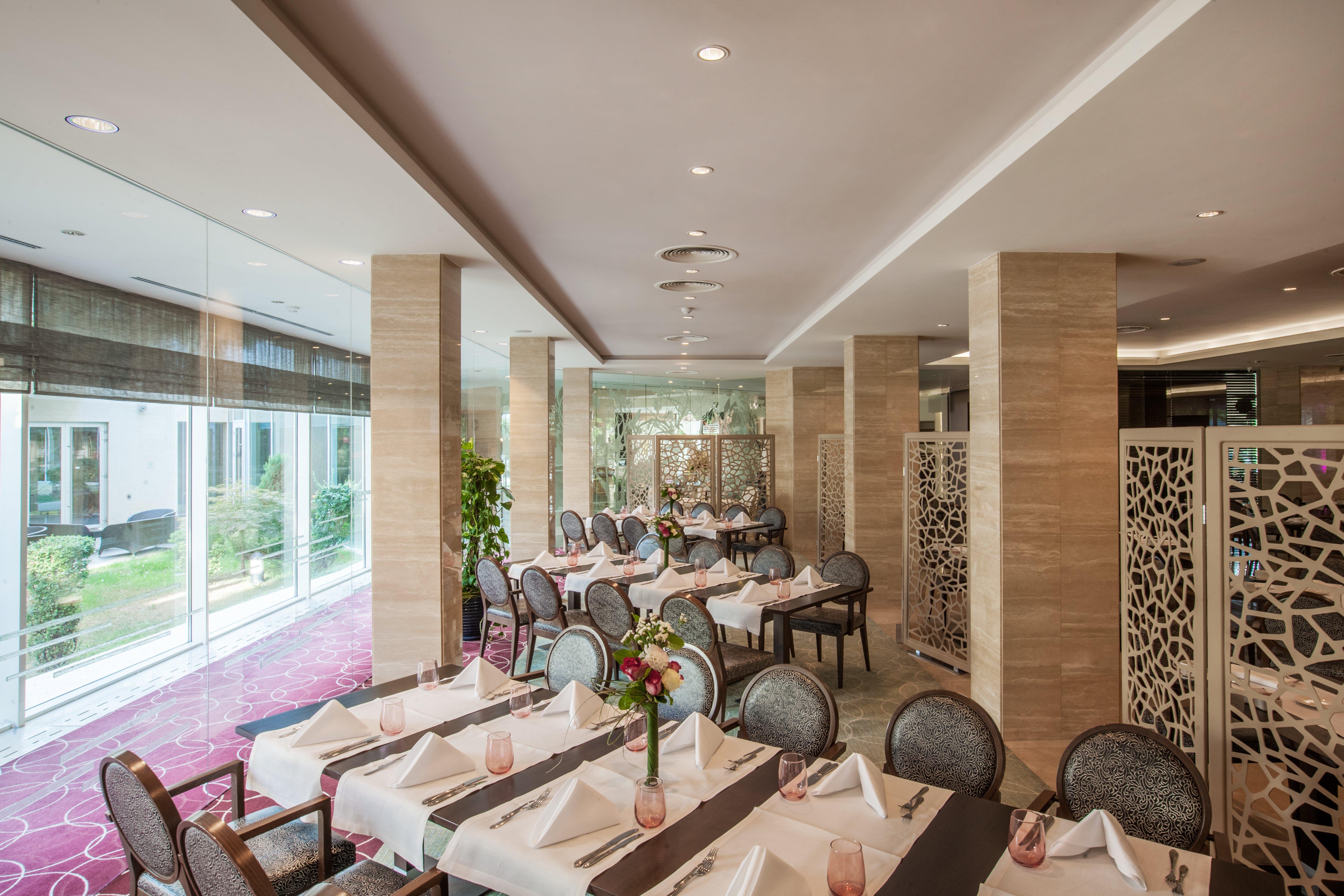Crowne Plaza Bucharest By Ihg Hotell Exteriör bild