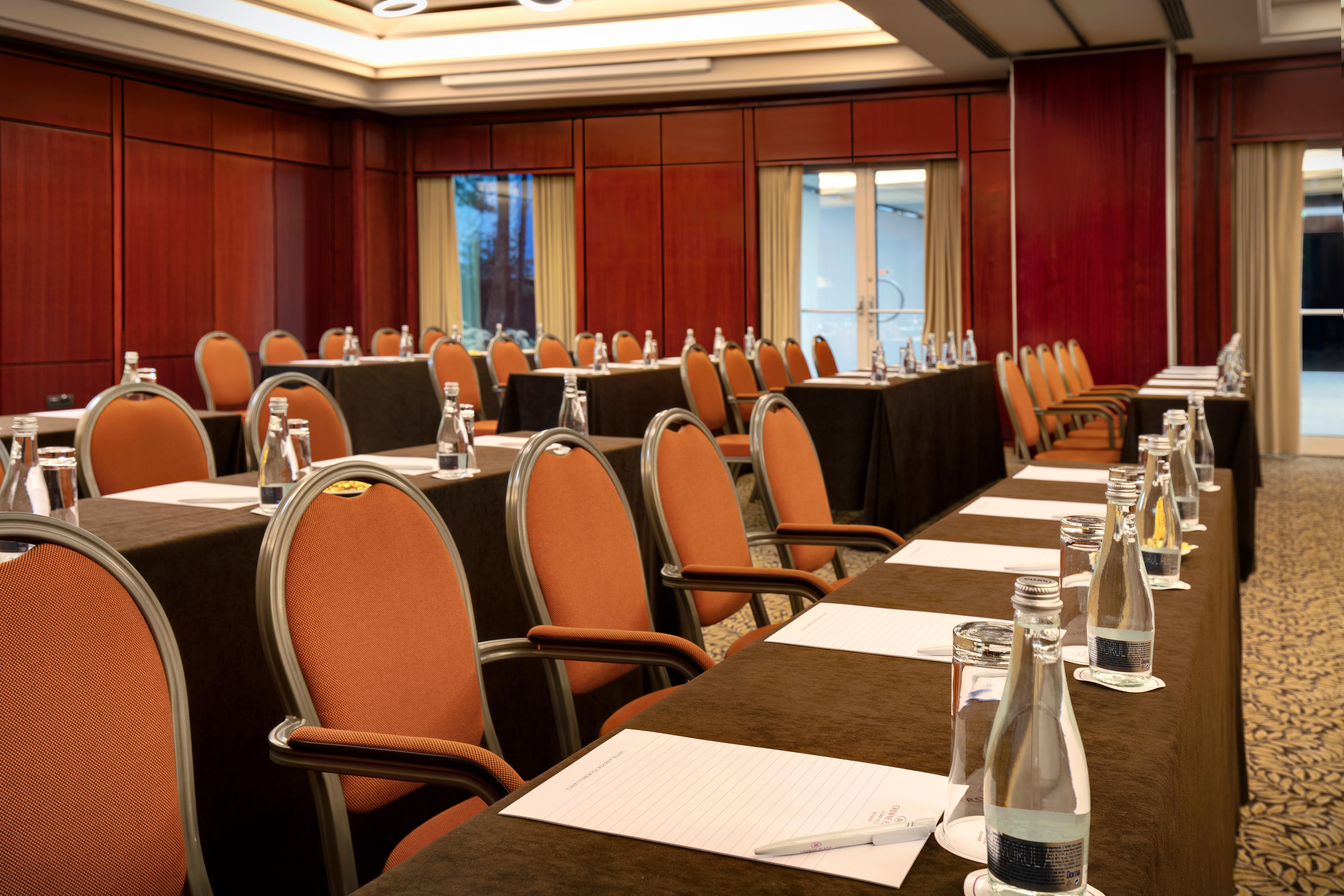 Crowne Plaza Bucharest By Ihg Hotell Exteriör bild