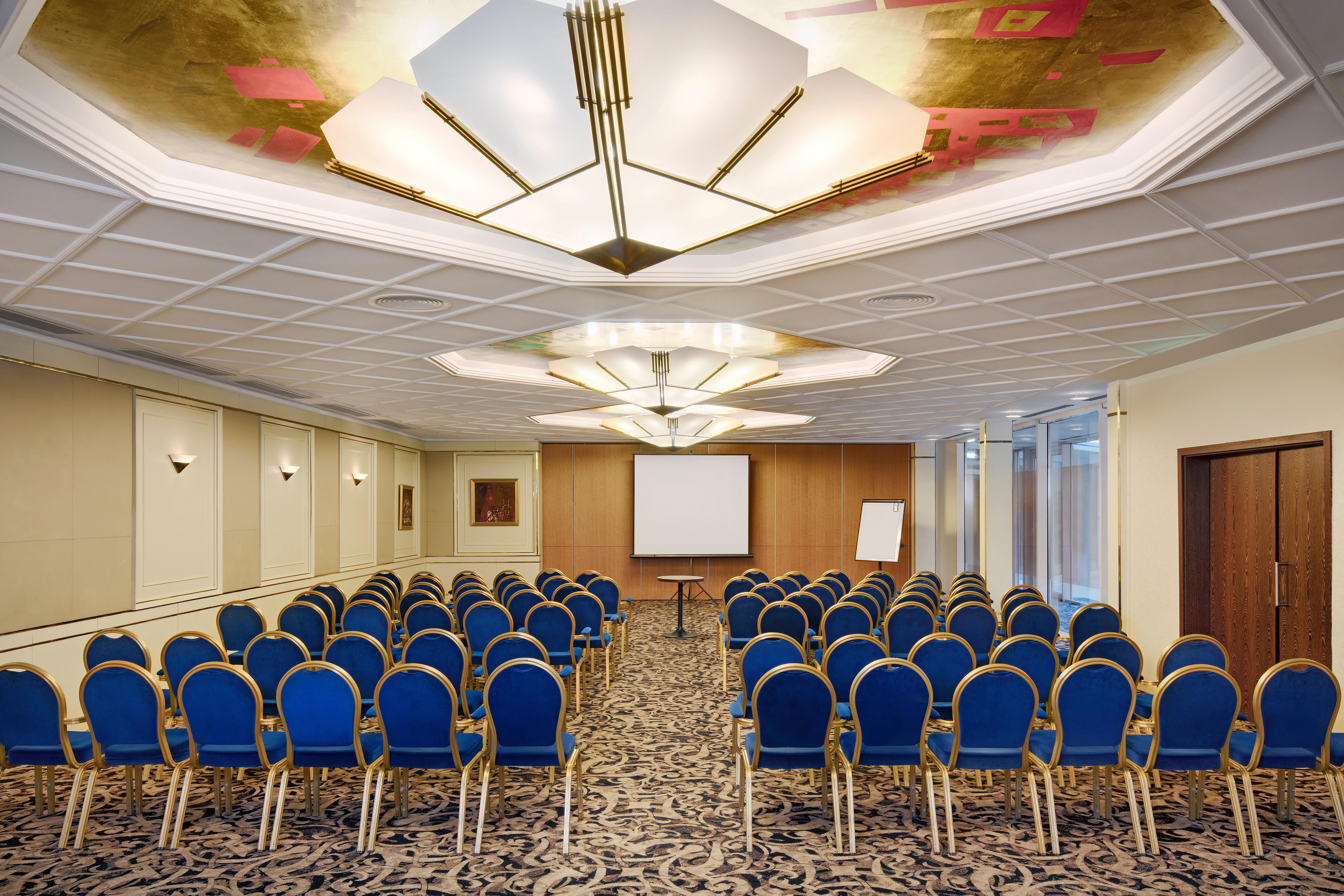 Crowne Plaza Bucharest By Ihg Hotell Exteriör bild