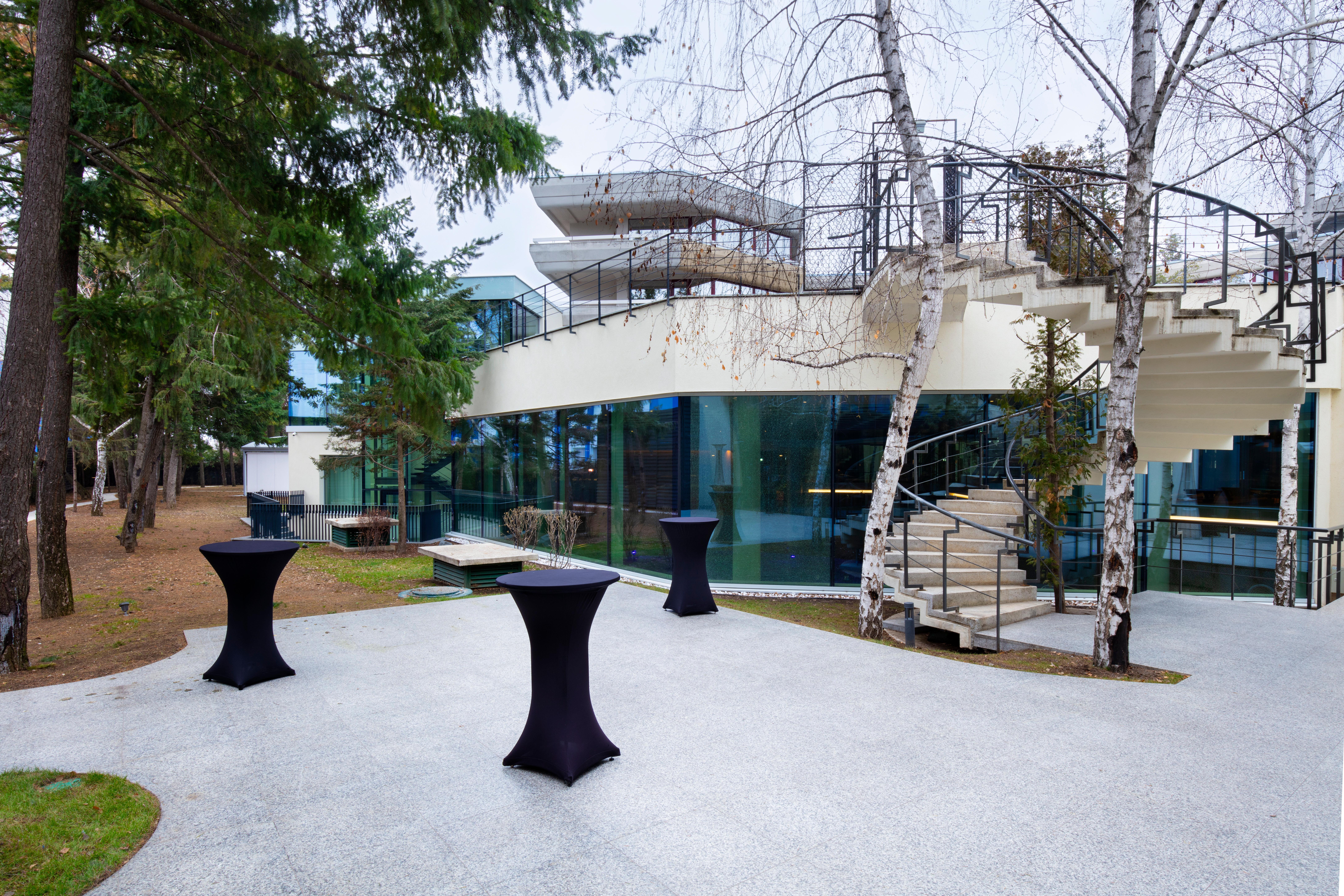Crowne Plaza Bucharest By Ihg Hotell Exteriör bild