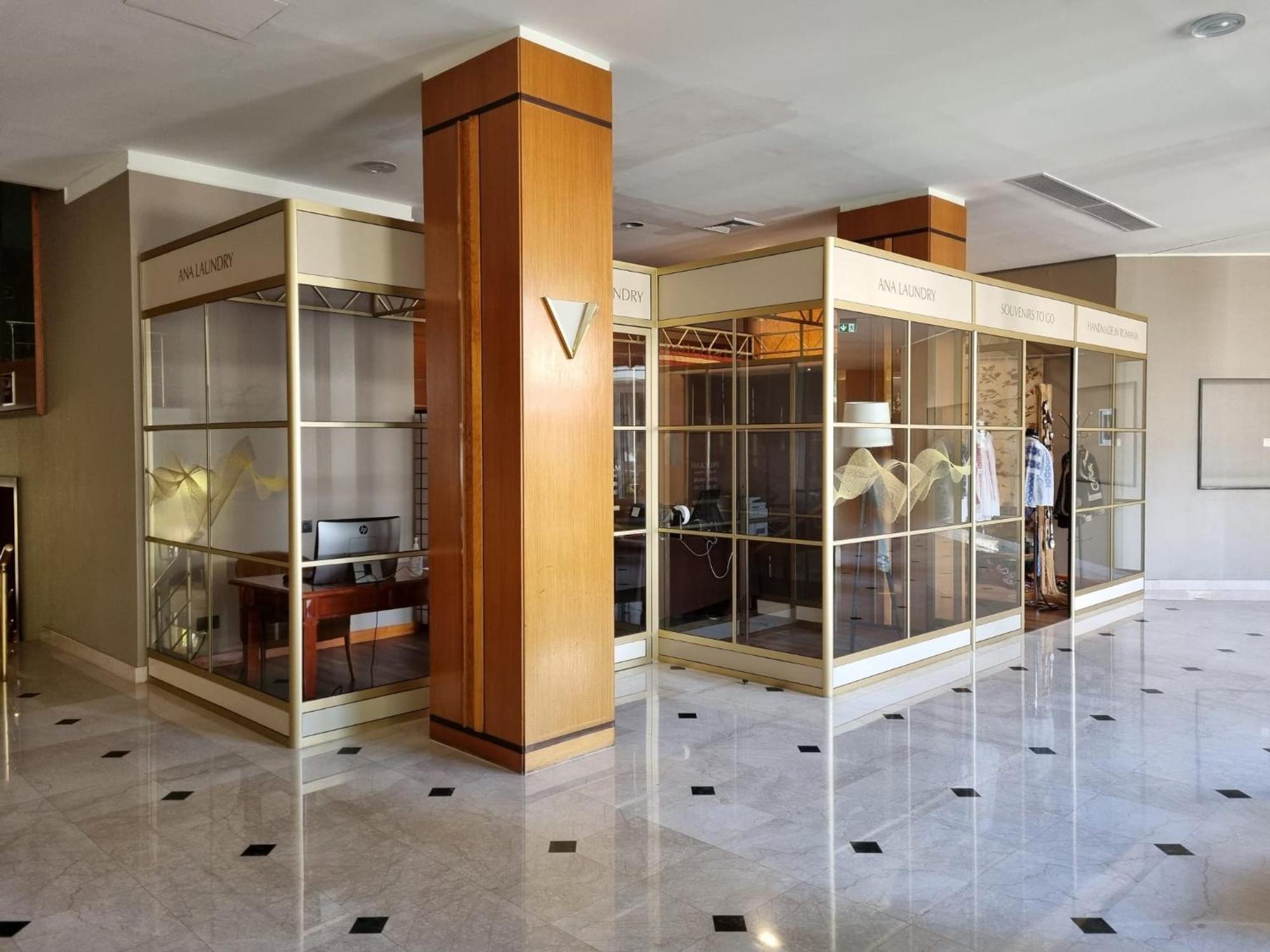 Crowne Plaza Bucharest By Ihg Hotell Exteriör bild