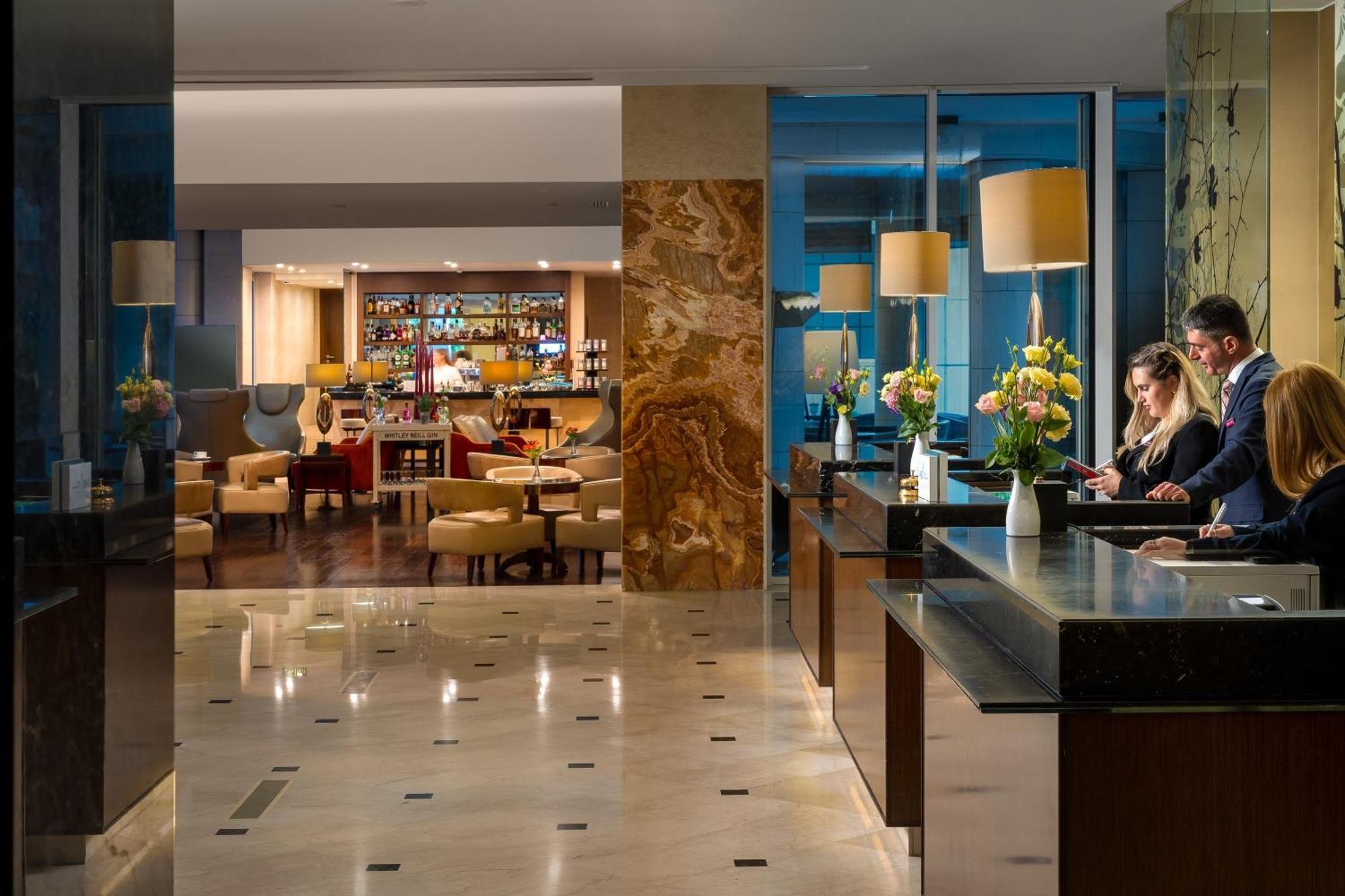 Crowne Plaza Bucharest By Ihg Hotell Exteriör bild